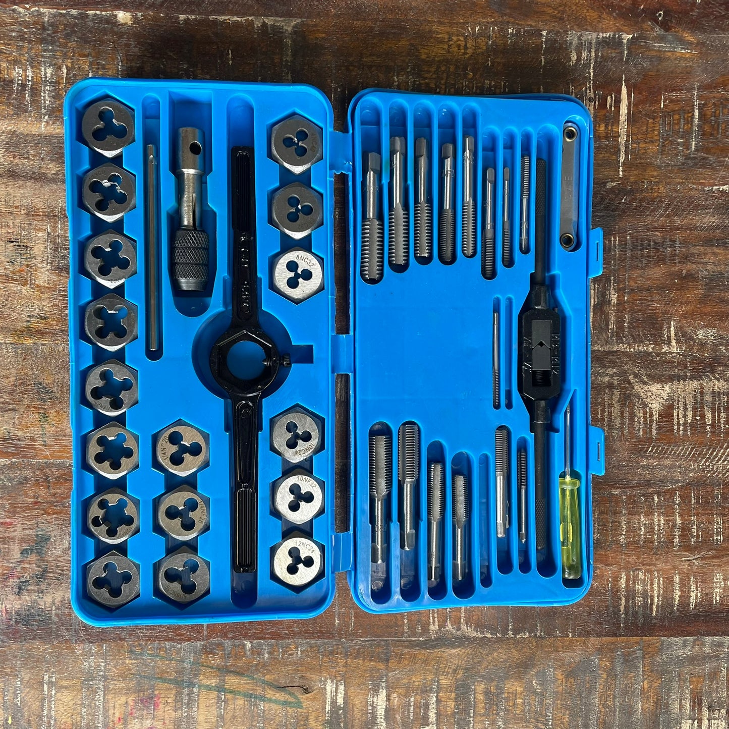 Great Neck 40 Piece Tap & Die Set 00-007