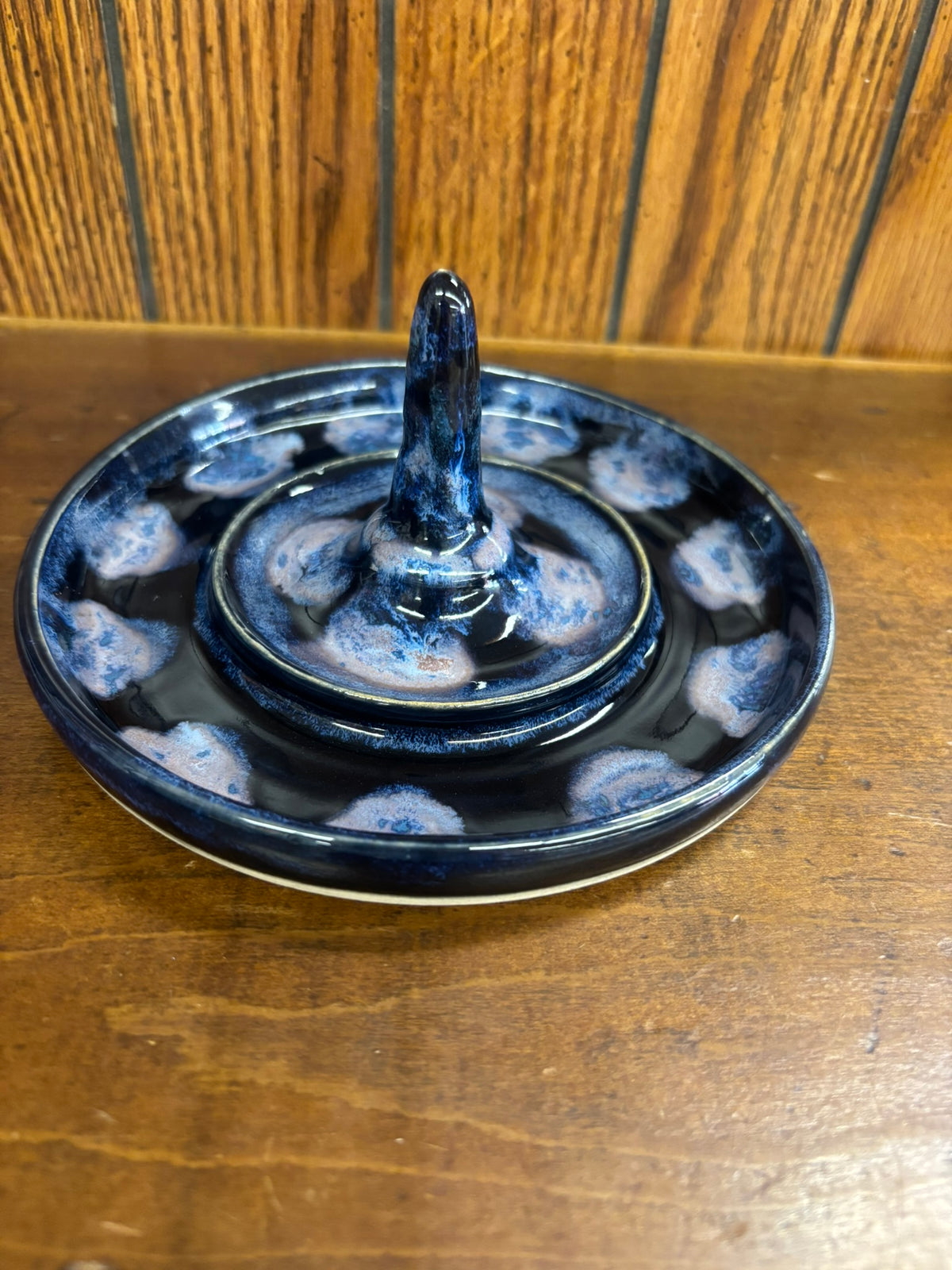Large Purple Ring Holder 51-028