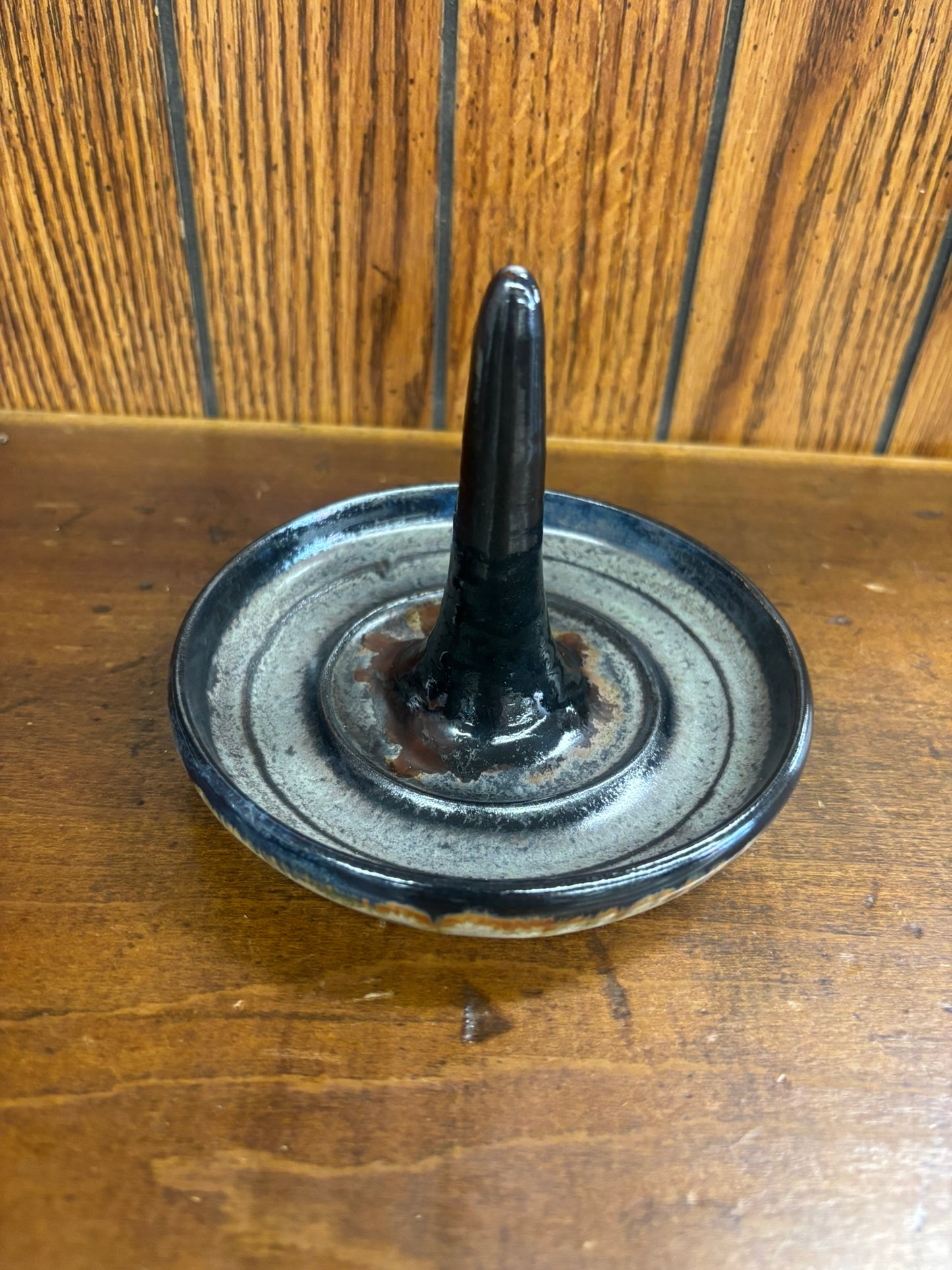 Black Ring Holder 51-030