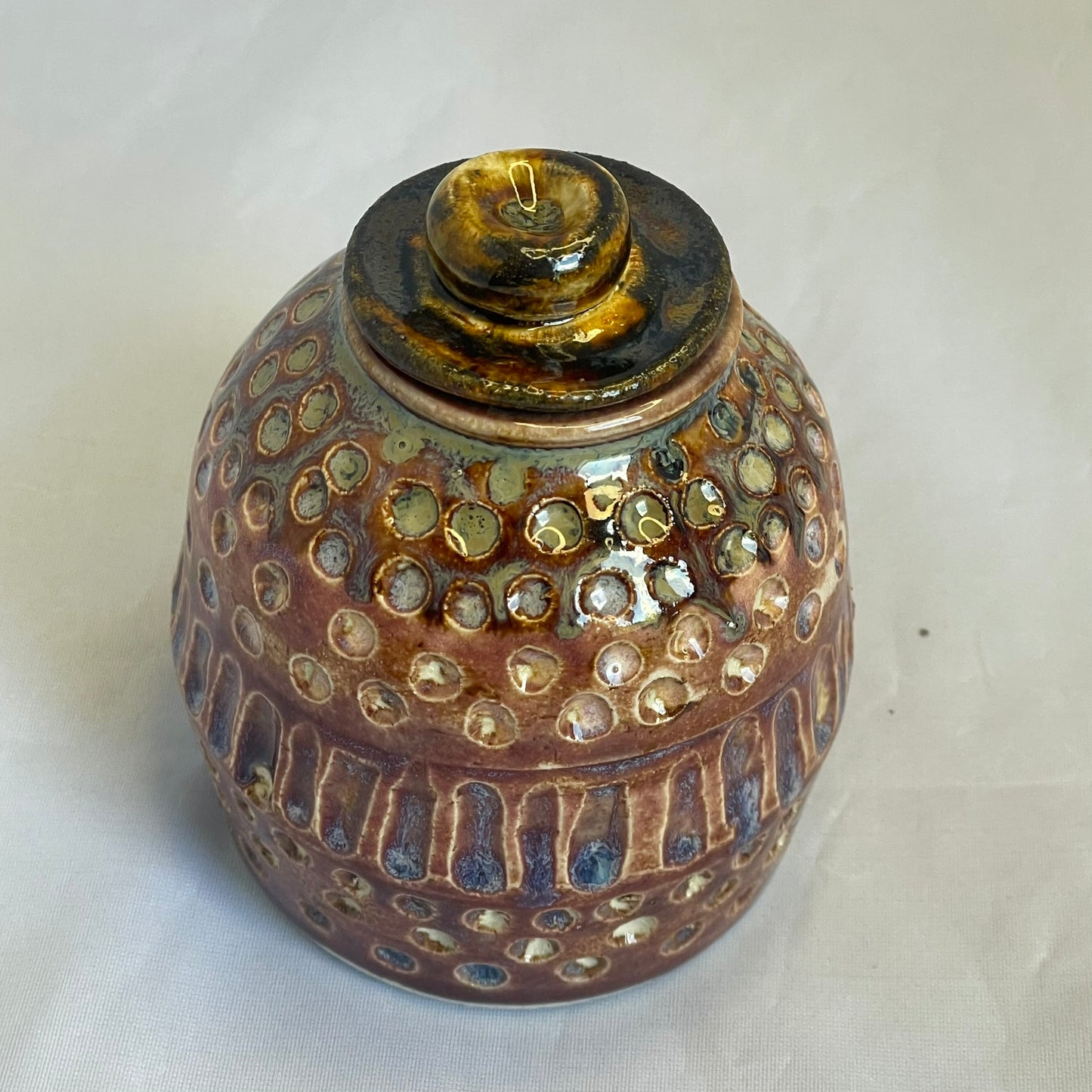 Jug w/Lid 51-019